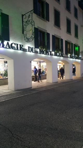 Pharmacie Aprium Pharmacie du Mont Blanc 0