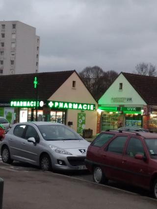 Pharmacie PHARMACIE PIERRE DE COUBERTIN. Espace de téléconsultation - Médecin généraliste sans RDV 0