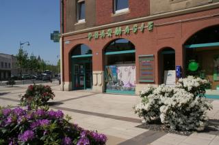 Pharmacie Pharmacie Junk 0