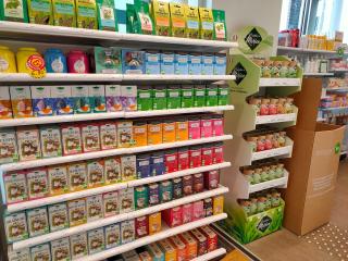 Pharmacie Pharmacie Saint Pierre Anton&Willem - Herboristerie 0