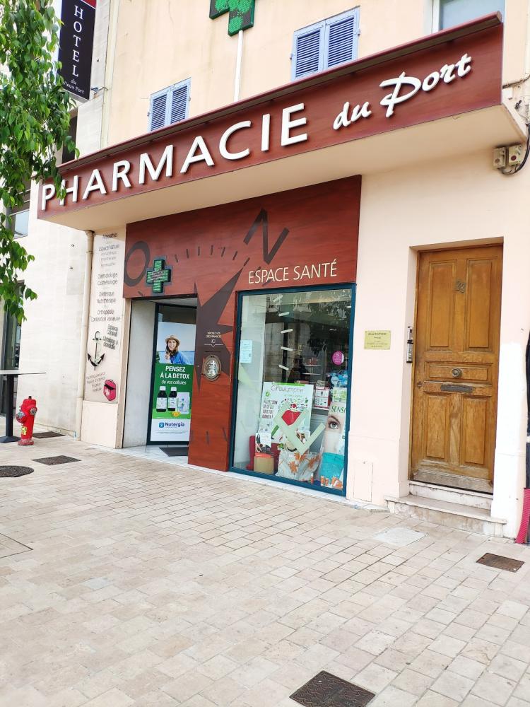 Pharmacie du port 33 quai François mitterrand