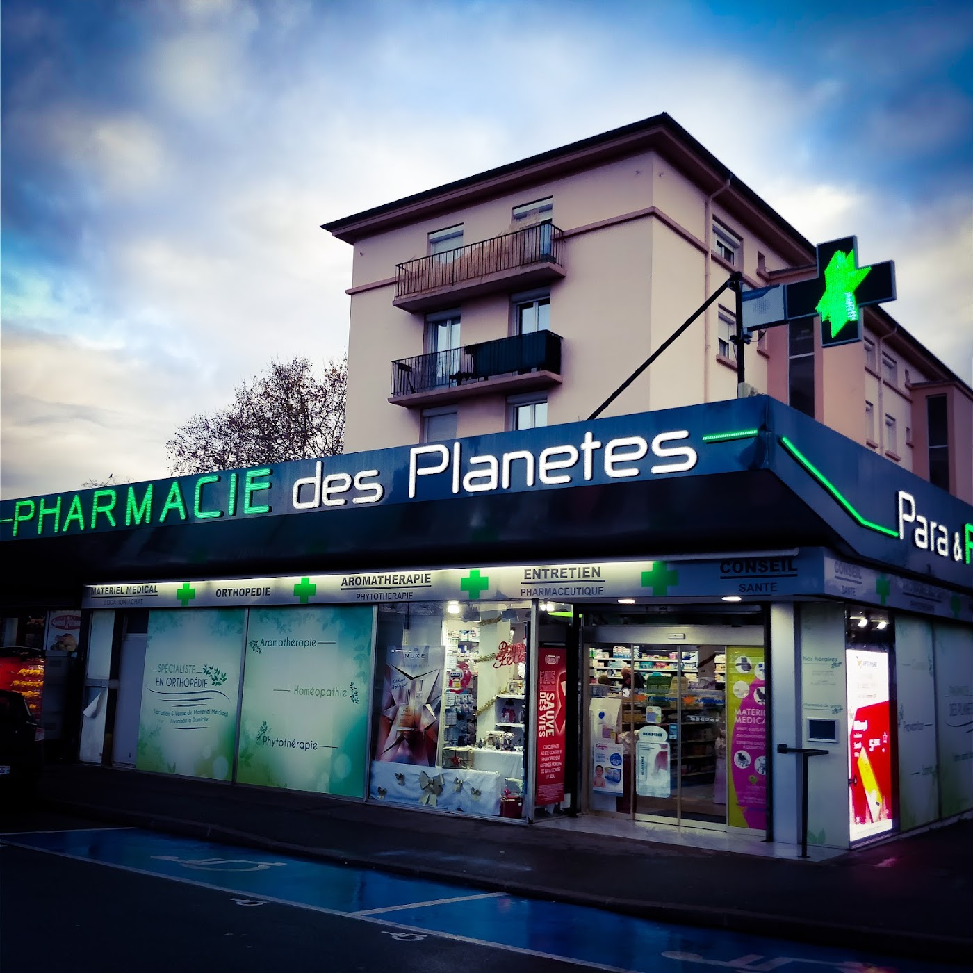 Pharmacie des Planètes
