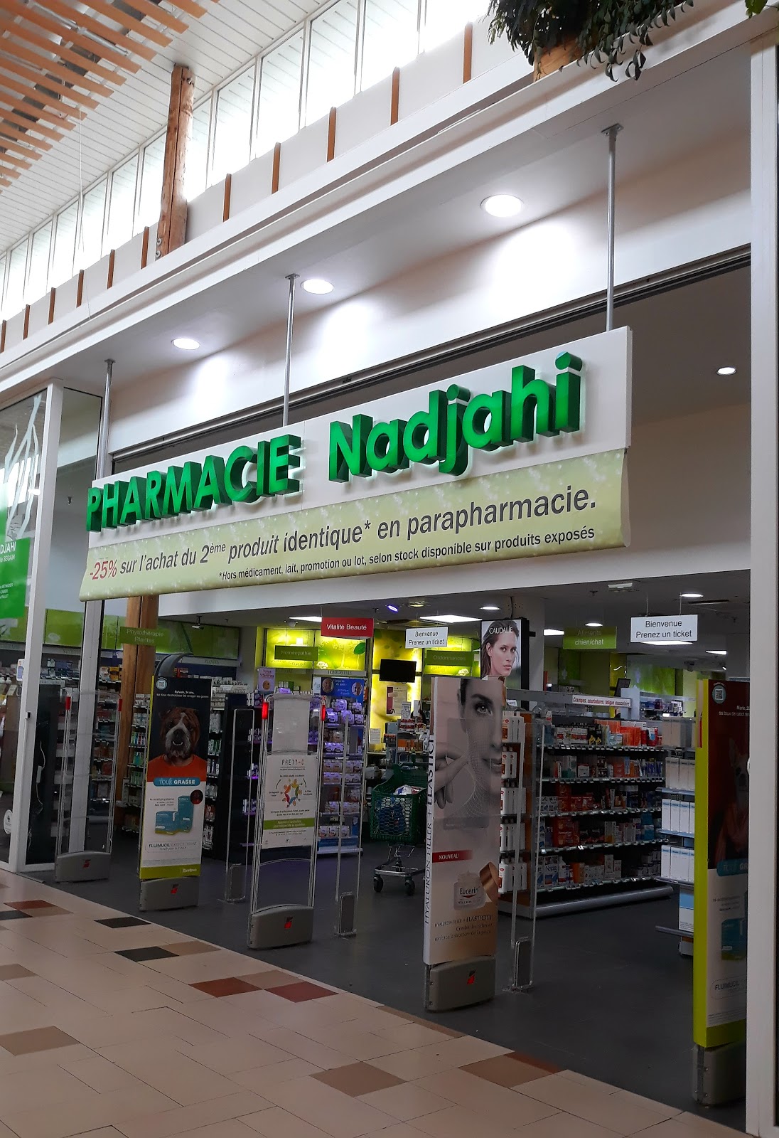 Pharmacie Nadjahi