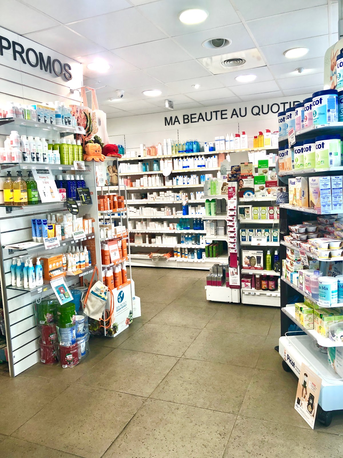 Pharmacie Azurea