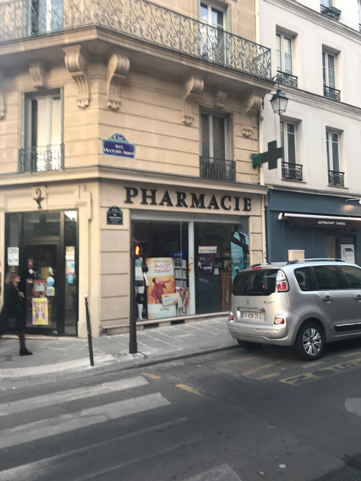 Pharmacie Du Pont Louis Philippe