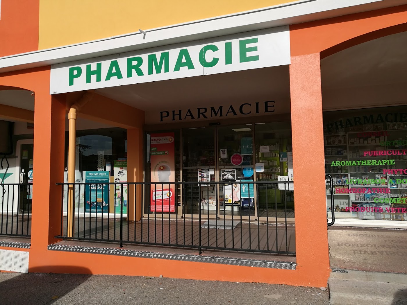 Pharmacie Carros Ville
