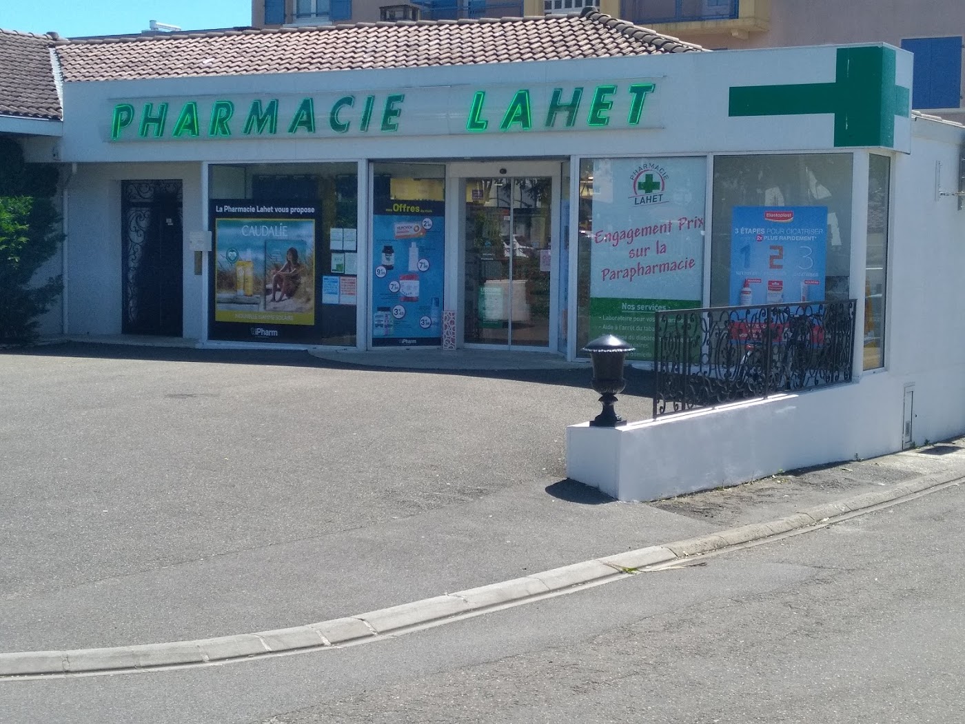 Pharmacie Lahet