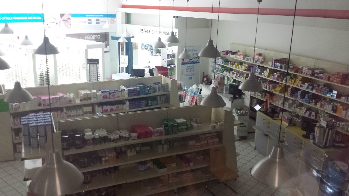 Pharmacie Arc en Ciel.